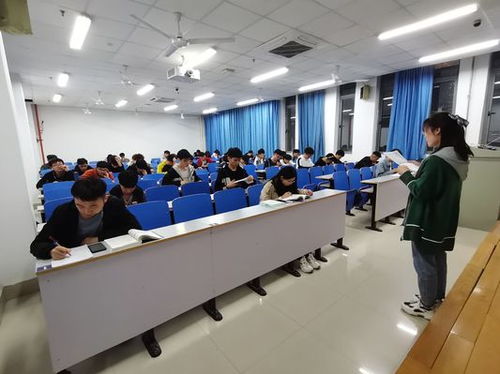 學(xué)黨史，正學(xué)風(fēng)，聚能量 計(jì)算機(jī)與通信工程學(xué)院持續(xù)開展通訊工程專業(yè)晚自習(xí)活動(dòng)